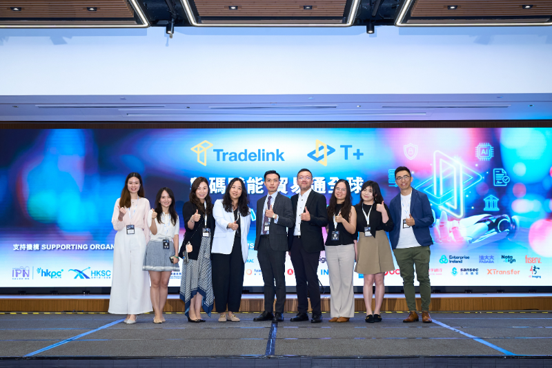 Event photos for Website (16).png